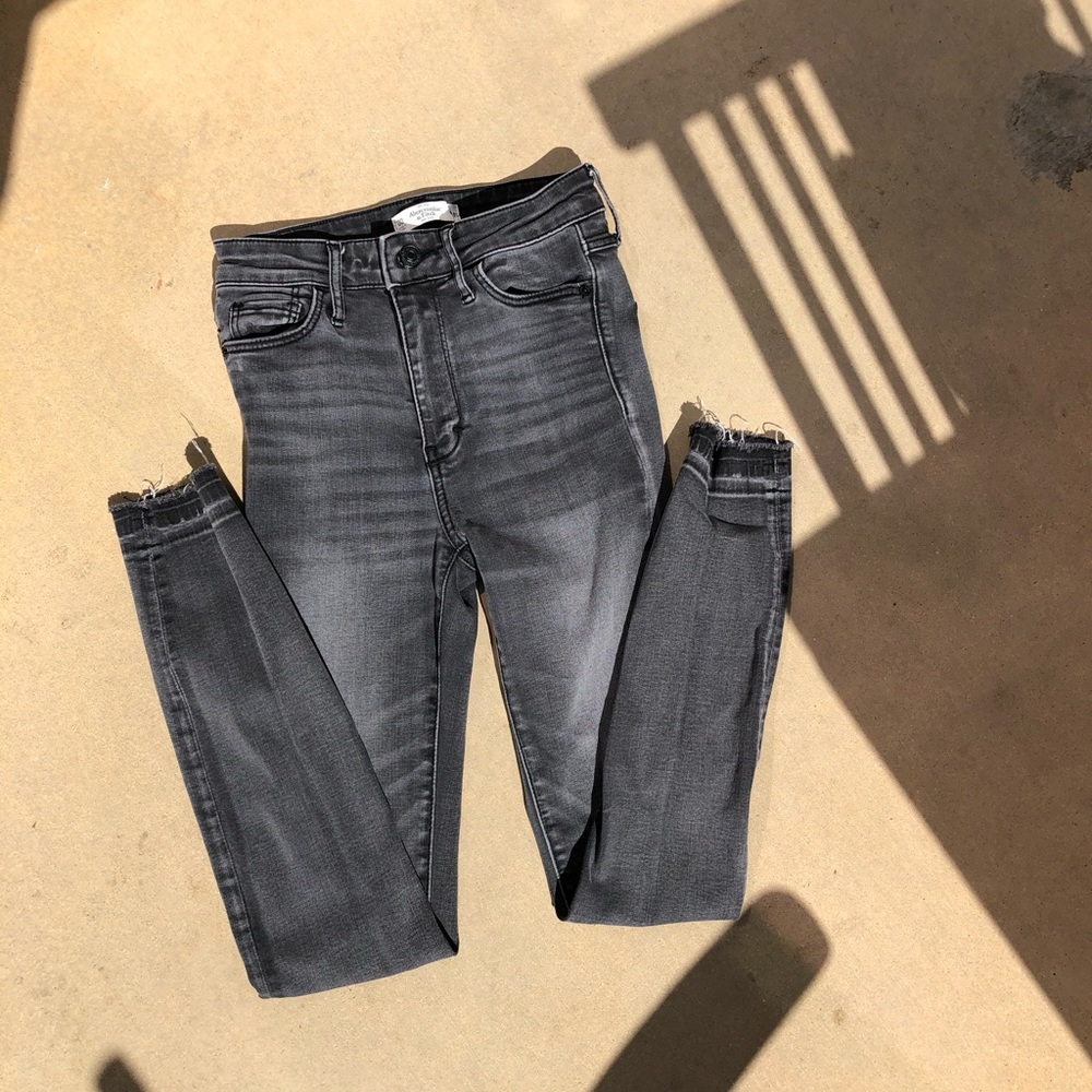 High Wasted Jeans